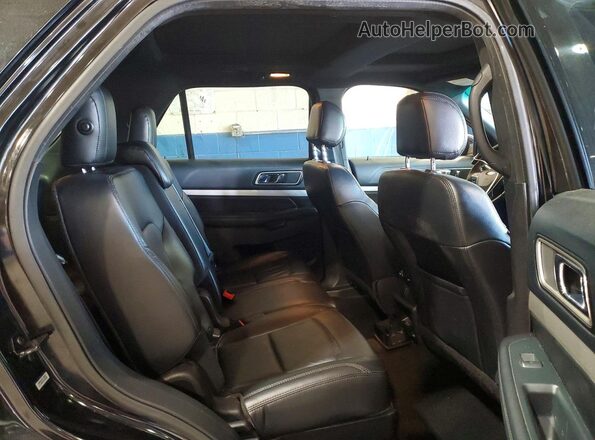 1FM5K8D87GGA05403 2016 FORD EXPLORER Black Rear interior view