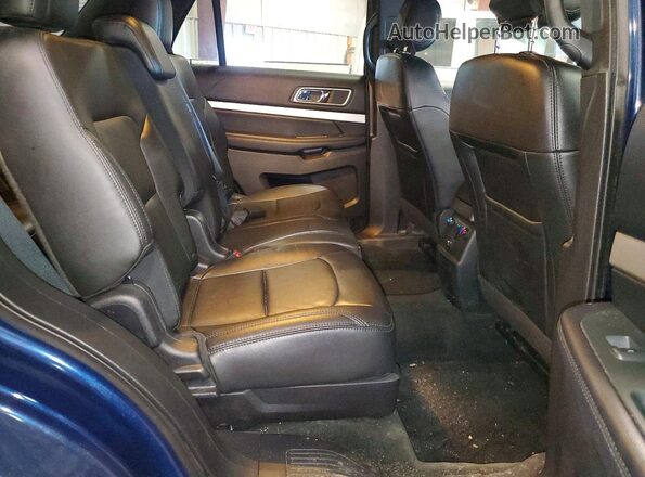 1FM5K8D87GGC56082 2016 FORD EXPLORER Blue Rear interior view