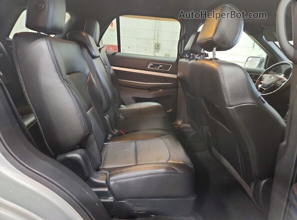 1FM5K8D87GGD19715 2016 FORD EXPLORER Silver Սալոնի հետևի տեսք