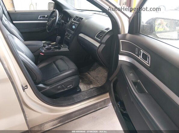 1FM5K8D87HGC32415 2017 FORD EXPLORER Beige წინა სალონის ხედი