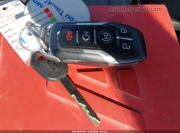 1FM5K8D87HGC47531 2017 FORD EXPLORER Черный Вид панели приборов