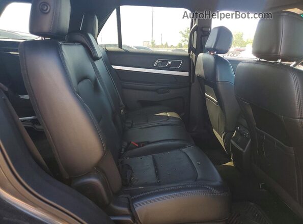 1FM5K8D88HGC89173 2017 FORD EXPLORER Gray უკანა სალონის ხედი