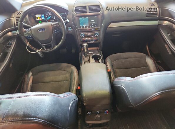1FM5K8D88JGC54574 2018 FORD EXPLORER Gray Вид панелі приладів