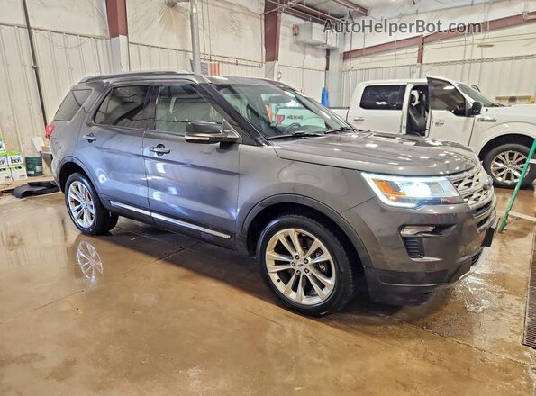1FM5K8D89JGA34652 2018 FORD EXPLORER Gray Front right