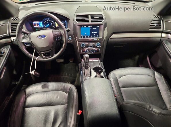 1FM5K8D89JGA34652 2018 FORD EXPLORER Gray Dashboard view