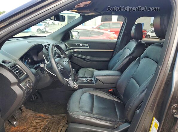 1FM5K8D89JGC24533 2018 FORD EXPLORER Серый Вид салона спереди