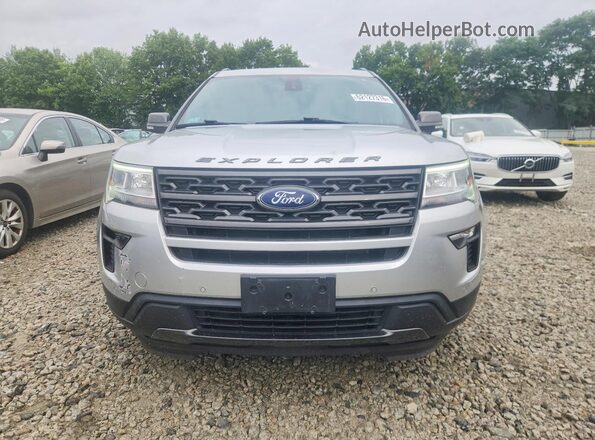 1FM5K8D89JGC89110 2018 FORD EXPLORER Silver Դիմացի տեսք