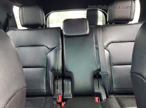 1FM5K8D8XGGA29307 2016 FORD EXPLORER Green Widok tylnych siedzeń