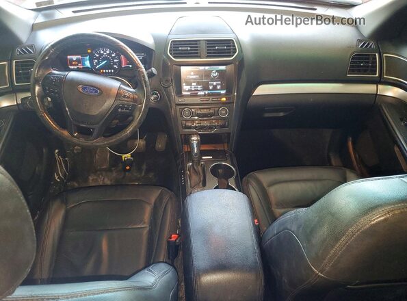 1FM5K8D8XGGC21245 2016 FORD EXPLORER Красный Вид панели приборов