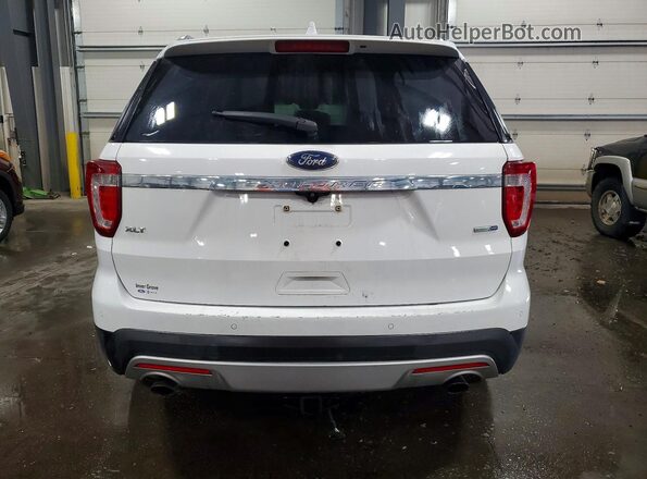 1FM5K8DH3HGD41597 2017 FORD EXPLORER White Widok z tyłu