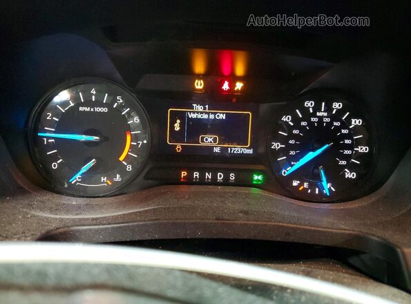 1FM5K8DH3HGD41597 2017 FORD EXPLORER White Widok zestawu wskaźników