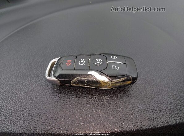 1FM5K8DH8HGC59624 2017 FORD EXPLORER Red Вид панелі приладів