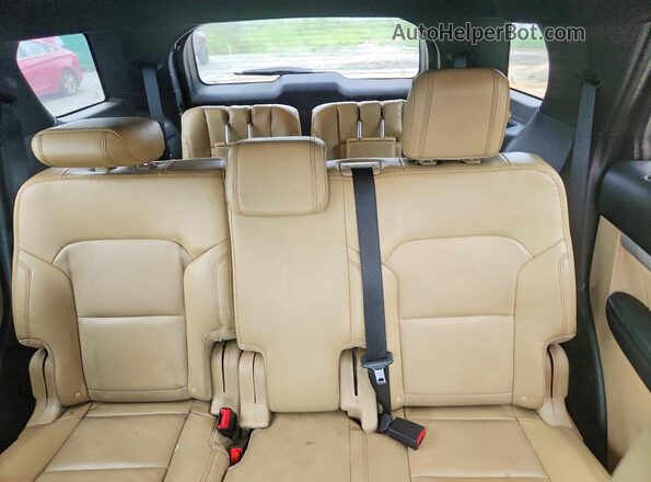 1FM5K8DH8HGD05811 2017 FORD EXPLORER Черный Вид задних сидений