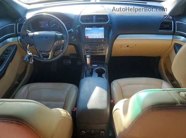 1FM5K8DHXHGA08099 2017 FORD EXPLORER White Vista del salpicadero