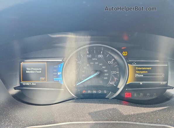 1FM5K8F82HGC93975 2017 FORD EXPLORER Black Instrument cluster view