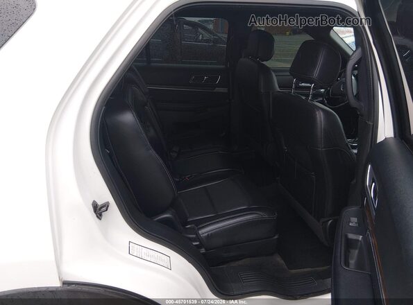 1FM5K8F83HGC38807 2017 FORD EXPLORER White Vista de la etiqueta del VIN