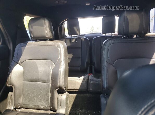 1FM5K8F84JGA38332 2018 FORD EXPLORER Burgundy Հետևի նստատեղերի տեսք