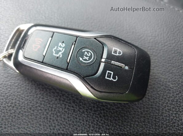 1FM5K8F86HGC38266 2017 FORD EXPLORER Gray Vista del salpicadero