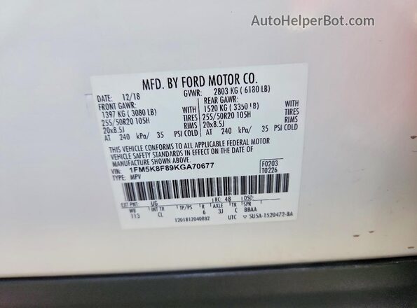 1FM5K8F89KGA70677 2019 FORD EXPLORER White Widok naklejki z numerem VIN