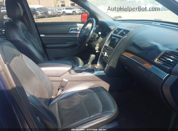 1FM5K8F8XHGD80295 2017 FORD EXPLORER Синий Вид салона спереди