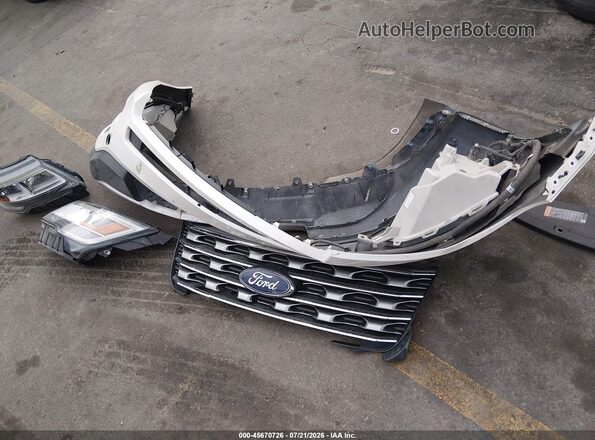 1FM5K8FH4HGA60051 2017 FORD EXPLORER Белый Вид щитка приборов