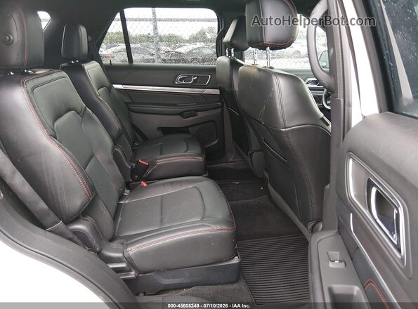 1FM5K8GT0HGA45890 2017 FORD EXPLORER Белый Вид наклейки с VIN-кодом