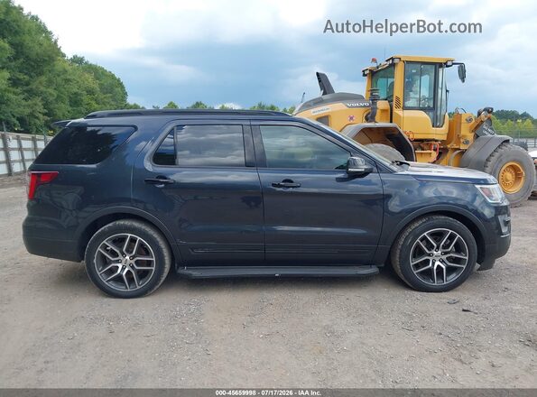1FM5K8GT2HGA45793 2017 FORD EXPLORER Black Rear interior view