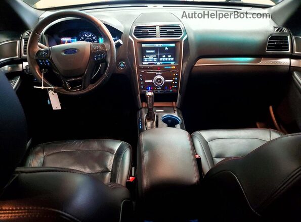 1FM5K8GT4GGA03608 2016 FORD EXPLORER Черный Вид панели приборов