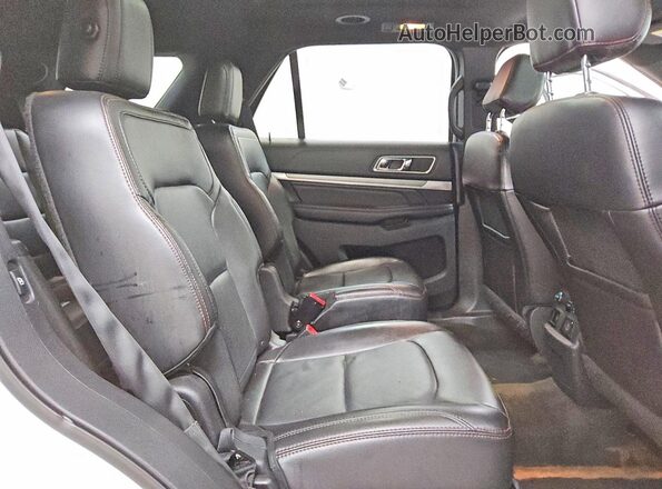 1FM5K8GT9GGC52809 2016 FORD EXPLORER Белый Вид задней части салона