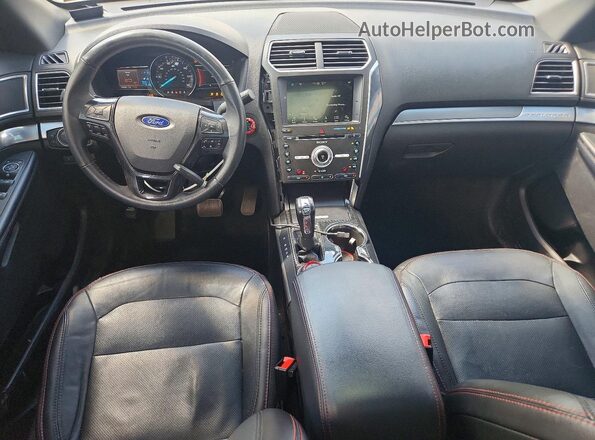 1FM5K8GTXJGA70544 2018 FORD EXPLORER Угольный Вид панели приборов