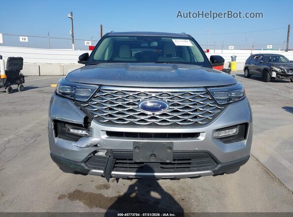 1FM5K8HCXMGA16499 2021 FORD EXPLORER Silver Rear interior view
