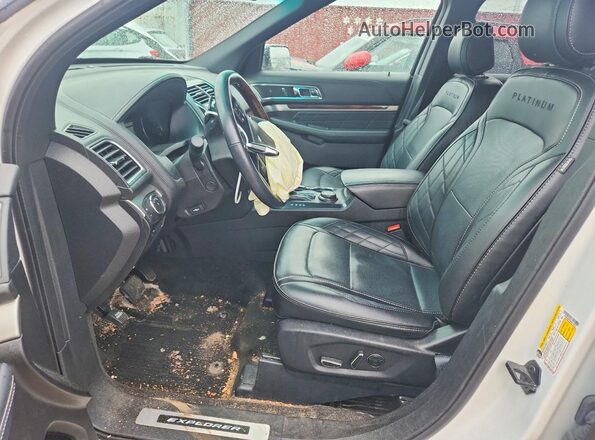 1FM5K8HT0HGA78547 2017 FORD EXPLORER White Widok wnętrza z przodu