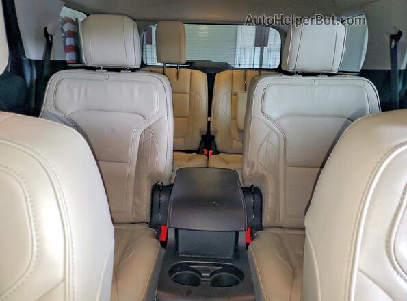 1FM5K8HT1GGC09595 2016 FORD EXPLORER White Vista de los asientos traseros