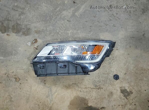 1FM5K8HT3JGB48760 2018 FORD EXPLORER Red Vista de la etiqueta del VIN
