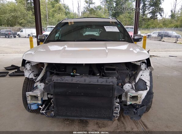 1FM5K8HT7HGA23402 2017 FORD EXPLORER Белый Вид задней части салона