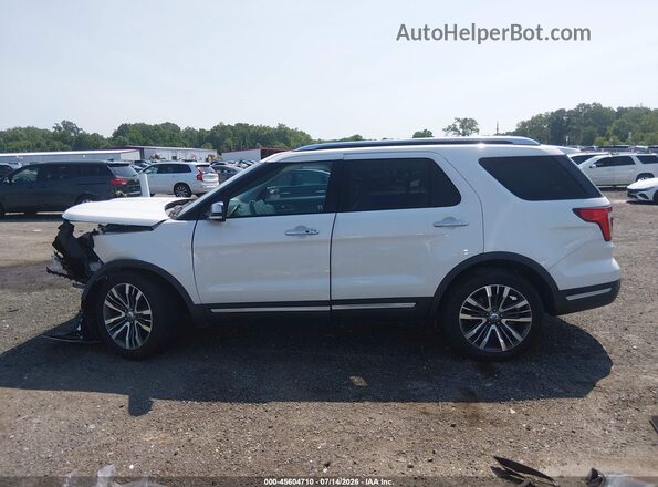 1FM5K8HT7JGC24030 2018 FORD EXPLORER White 360 interior view
