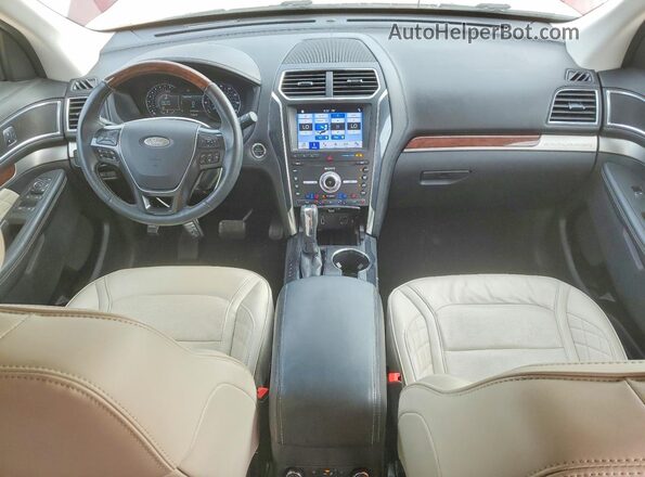 1FM5K8HTXKGA64856 2019 FORD EXPLORER Красный Вид панели приборов