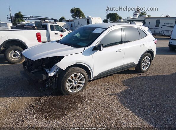 1FMCU0BZ2NUA66901 2022 FORD ESCAPE White Առջևի ձախ երեք քառորդ տեսարան