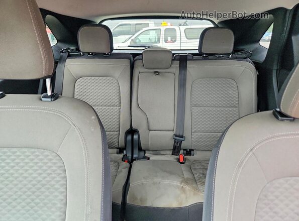 1FMCU0BZ4NUB07593 2022 FORD ESCAPE Silver Rear seats view
