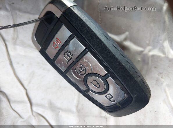 1FMCU0BZ7LUC57064 2020 FORD ESCAPE White Vista del salpicadero