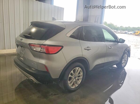 1FMCU0BZ8NUB46008 2022 FORD ESCAPE Серебряный Задняя правая четверть