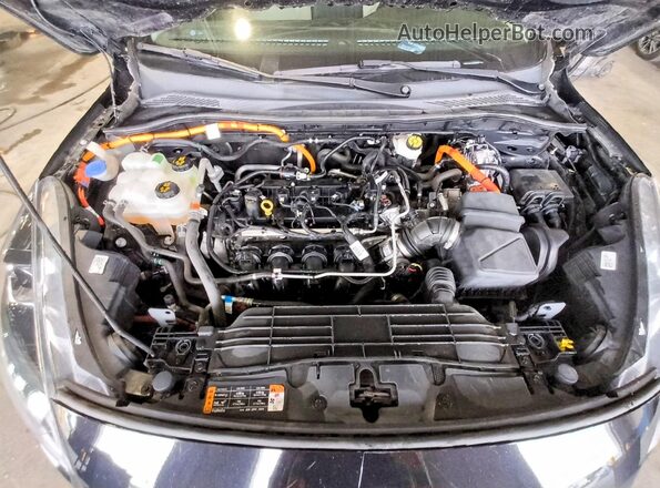 1FMCU0CZXMUA70031 2021 FORD ESCAPE Черный Вид подкапотного пространства