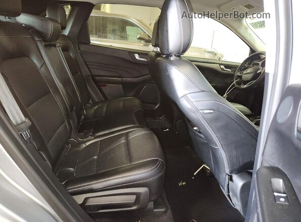 1FMCU0CZXNUB28754 2022 FORD ESCAPE Gray Rear interior view