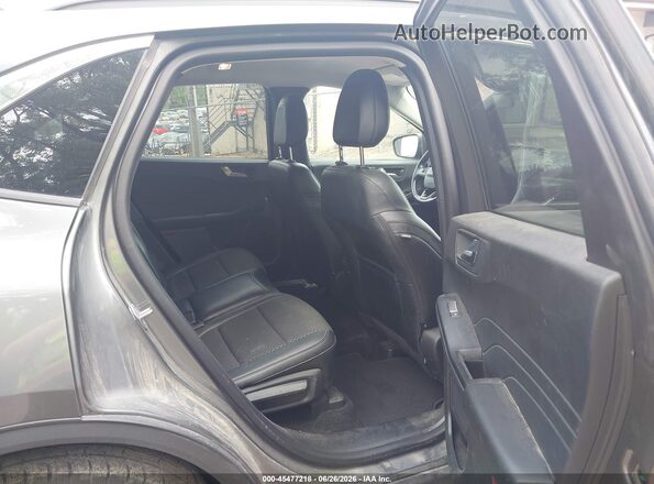 1FMCU0E14PUA17384 2023 FORD ESCAPE Silver VIN կոդի պիտակի տեսք