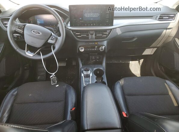 1FMCU0E1XRUB24507 2024 FORD ESCAPE Черный Вид панели приборов