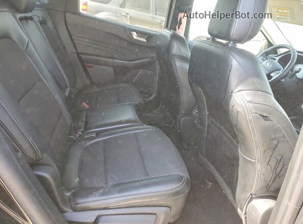 1FMCU0E1XRUB24507 2024 FORD ESCAPE Черный Вид задней части салона