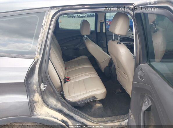 1FMCU0F70HUA99084 2017 FORD ESCAPE Gray Widok naklejki z numerem VIN