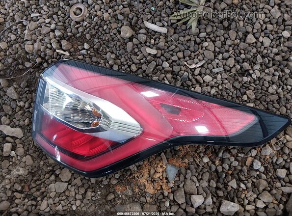 1FMCU0F70HUC31597 2017 FORD ESCAPE White Instrument cluster view