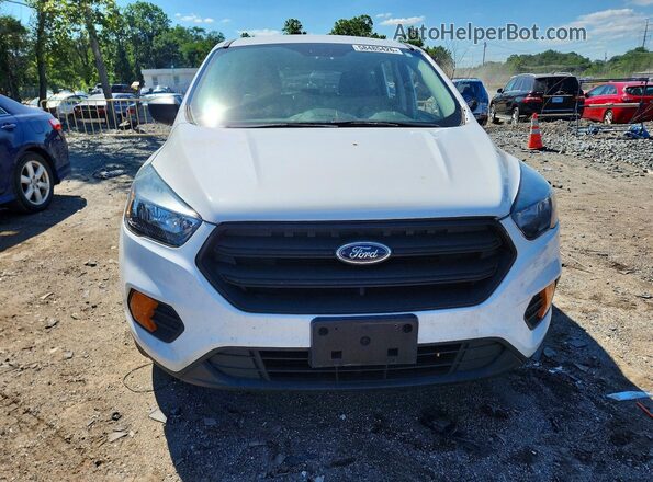 1FMCU0F70JUC62869 2018 FORD ESCAPE Белый Вид спереди