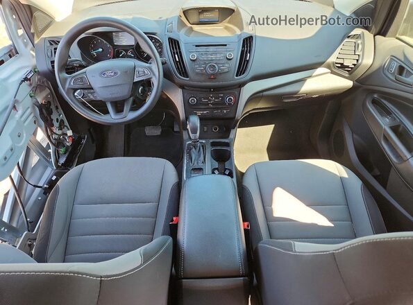 1FMCU0F70JUC62869 2018 FORD ESCAPE Белый Вид панели приборов